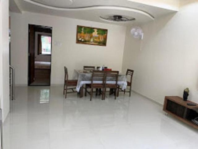 Monarch Holidays,Nashik Exteriör bild