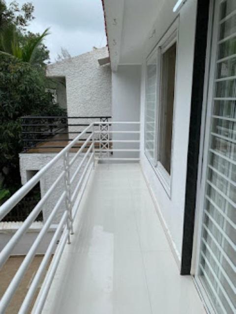 Monarch Holidays,Nashik Exteriör bild